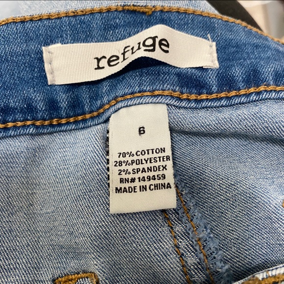 NWOT Refuge Denim Wide Legged Cropped Jeans - Picture 2 of 5